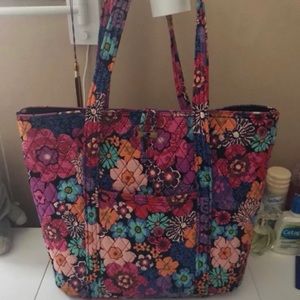 Vera Bradley tote